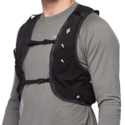 BLACK DIAMOND DISTANCE 4 HYDRATION VEST BLACK 22  -Passionné De Plein Air 9 70768 bd681231 blk 03