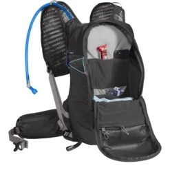 CAMELBAK OCTANE 25, 70OZ, BLACK/BLUEFISH 22 11 CAMELBAK OCTANE 25, 70OZ, BLACK/BLUEFISH 22 -Passionné De Plein Air 9 71244 octane 25 70oz black bluefish c2205001000 04